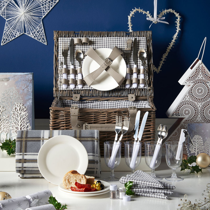 VonShef Deluxe 4 Person Traditional Wicker Picnic Basket & Reviews